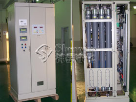 Membrane separator oxygen generator